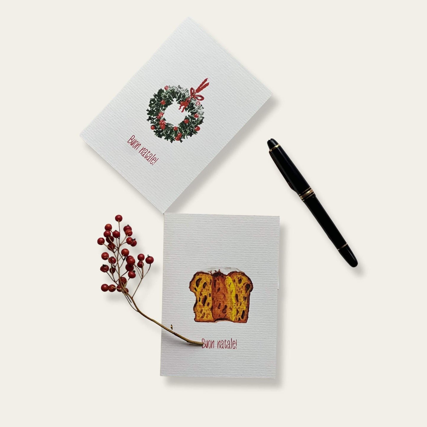 Classic Christmas Greeting Cards (pack of 4)